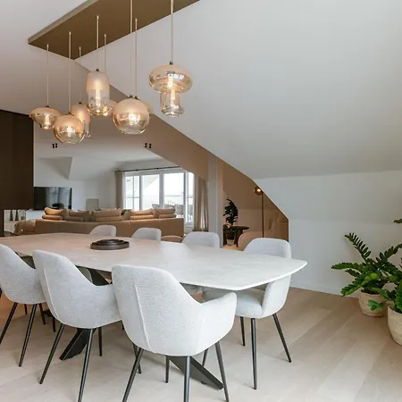 Huswell - Luxury Penthouse At The Port With Parking Apartment