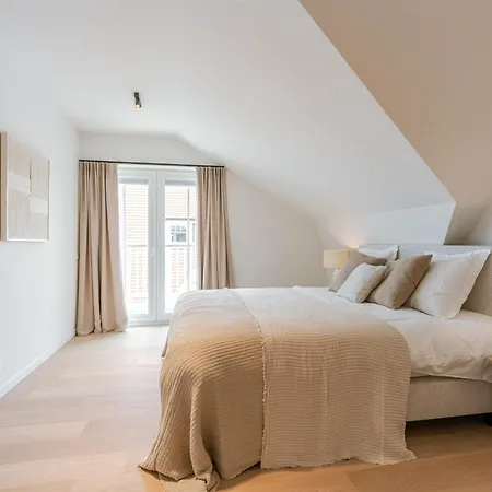 Huswell - Luxury Penthouse At The Port With Parking *